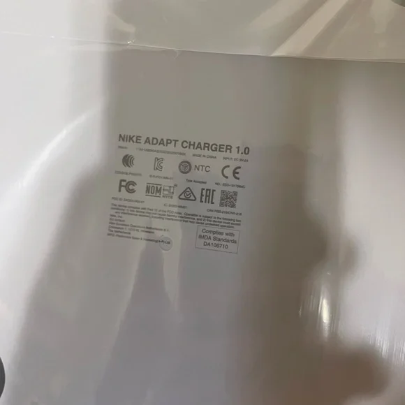 Jordan 11 Adapt - Picture 15 of 16